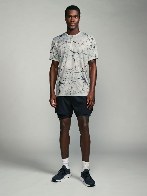XINQTRADE72348 White Active Gym Printed Training T-Shirt - Image 3