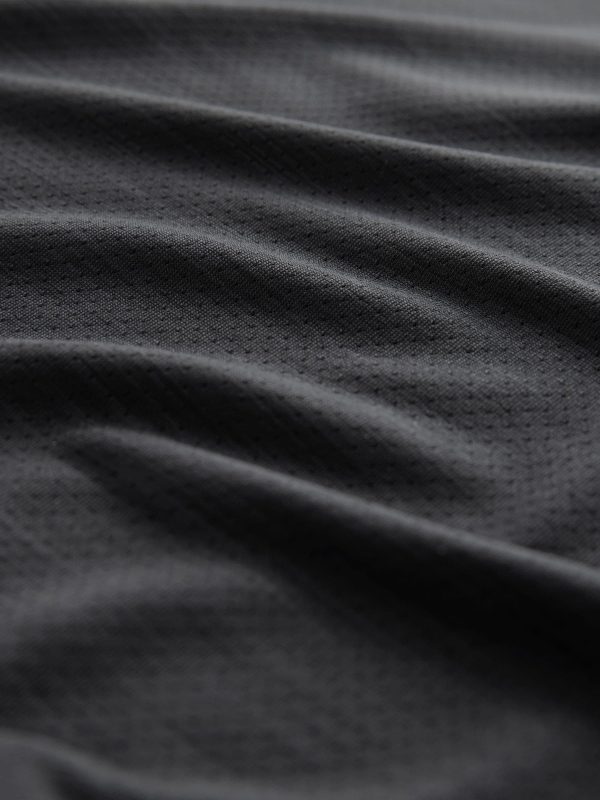 XINQTRADE72335 Black Active Gym Training T-Shirt - Image 8