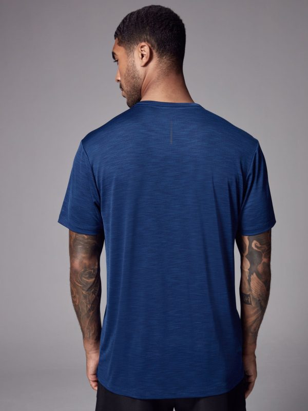 XINQTRADE72342 Bright Blue Active Gym Training T-Shirt - Image 4