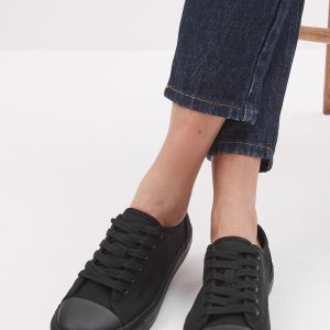 XINQTRADE72325 Black Baseball Canvas Trainers