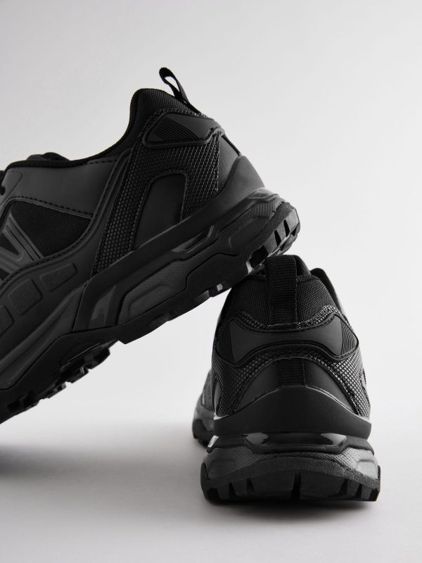 XINQTRADE72329 Black Elastic Toggle Laces Trainers - Image 7